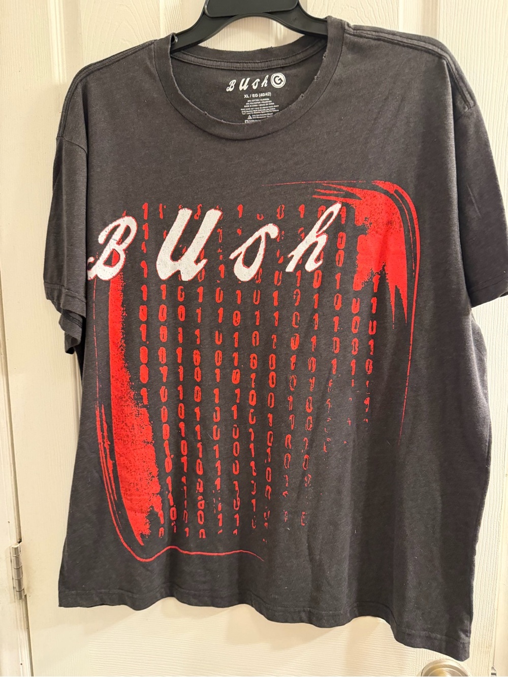 NWT vintage inspired Bush Band Graphic Tee - Black & Red